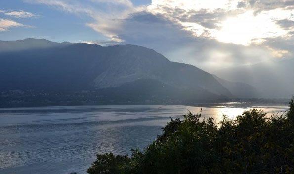 Квартира в Вербании, 2 спальни, терраса и вид на озеро Маджоре, AA.2630