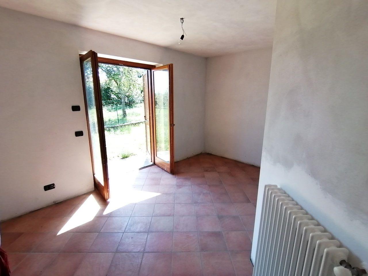 Дом с садом и гаражом в Альто Верганте, V.1274