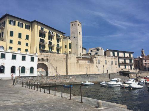 Квартира в историческом здании в городе Пьомбино, TS.455