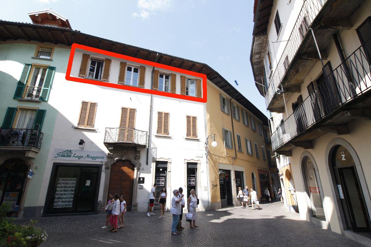 Двуспальная квартира в Вербании с балконом, AA.2801