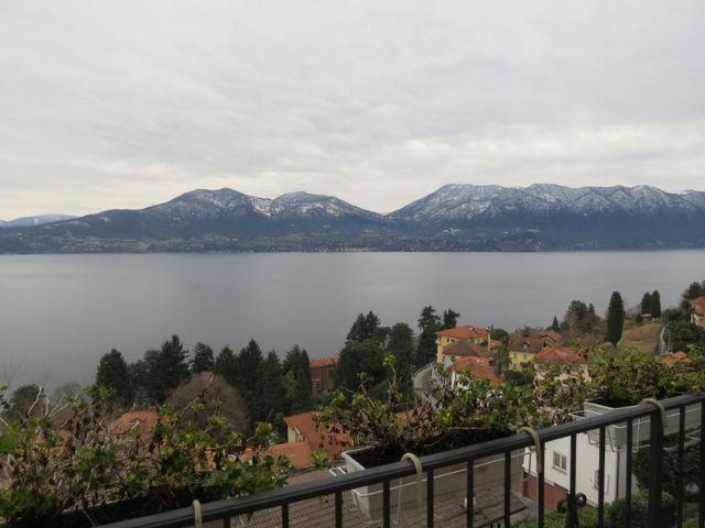 Дом в Оджеббио, Италия с видом на озеро, V.0694