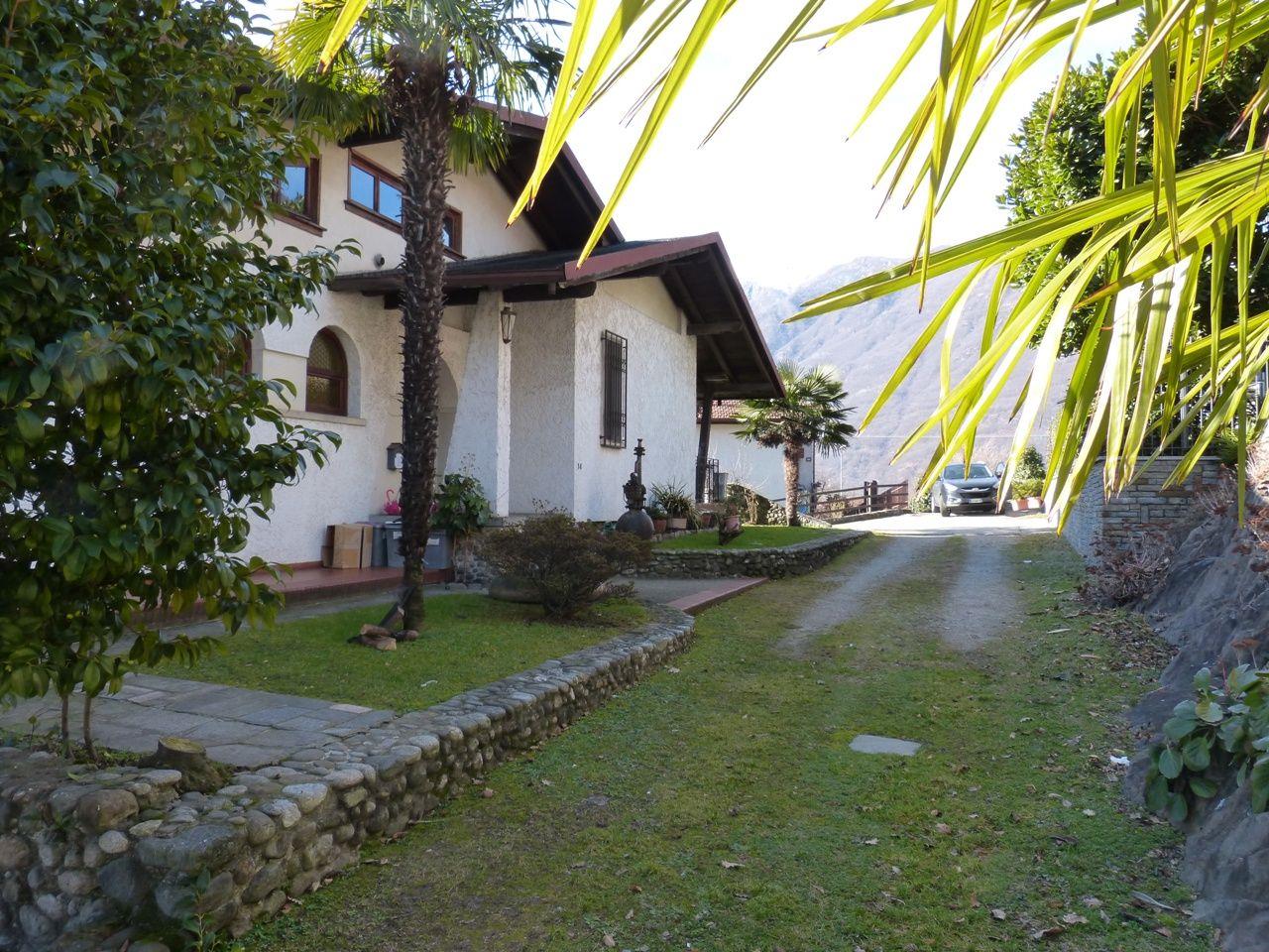 Дом в Мергоццо с видом на озеро, 2 этажа, подвал, садом и гараж, V.0104