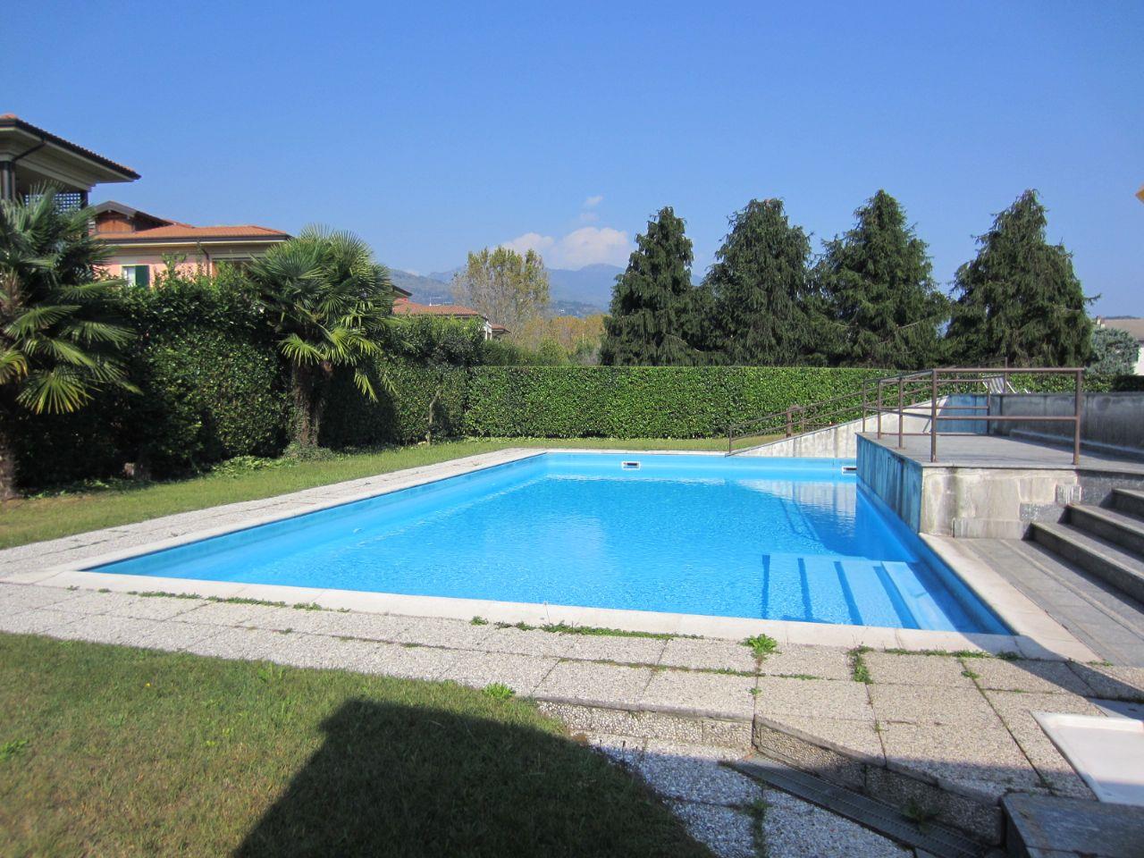 Двухуровневый красивый пентхаус с видом на озеро в Фериоло, Бавено, AA.2838