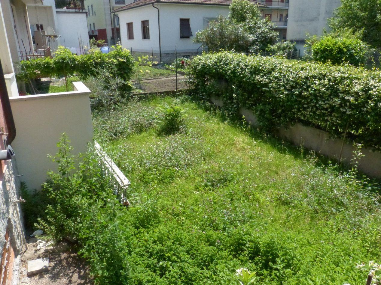 Квартира в Вербании, в доме с частным садом, AA.2656