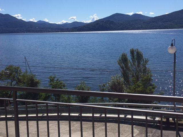 Трехкомнатные апартаменты в Оджеббио в строящемся доме с видом на озеро Маджоре, AA.2400