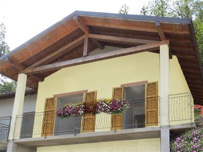 Квартира в регионе Озеро Маджоре (Lago Maggiore), Италия за  250 000 евро