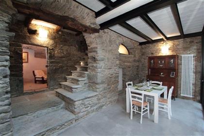 Квартира в регионе Озеро Маджоре (Lago Maggiore), Италия за  290 000 евро