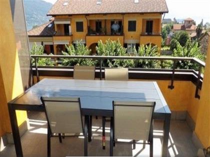 Квартира в регионе Озеро Маджоре (Lago Maggiore), Италия за  240 000 евро