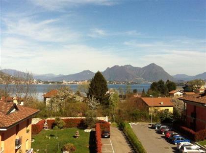Квартира в регионе Озеро Маджоре (Lago Maggiore), Италия за  280 000 евро