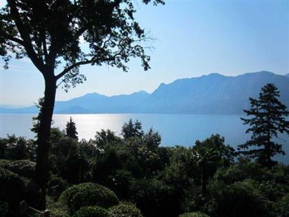 Квартира в регионе Озеро Маджоре (Lago Maggiore), Италия за  330 000 евро