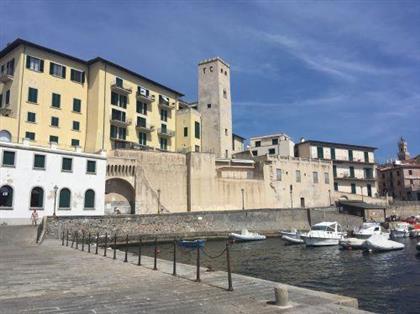 Квартира в историческом здании в городе Пьомбино, TS.455