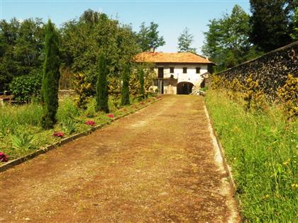 Дом в регионе Озеро Маджоре (Lago Maggiore), Италия за  475 000 евро