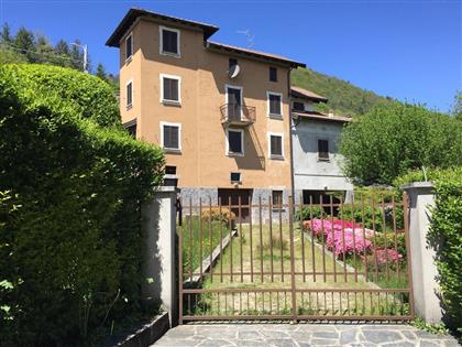 Дом в регионе Озеро Маджоре (Lago Maggiore), Италия за  370 000 евро