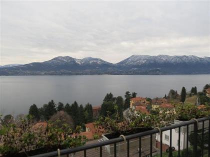 Дом в регионе Озеро Маджоре (Lago Maggiore), Италия за  500 000 евро