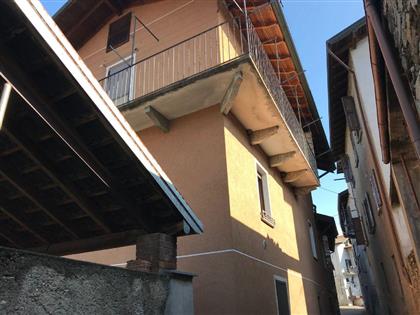 Дом в регионе Озеро Маджоре (Lago Maggiore), Италия за  180 000 евро