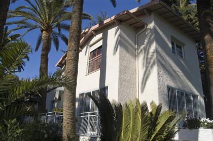 Дом в регионе Сан-Ремо (Sanremo), Италия за 1 350 000 евро