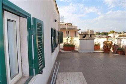 Квартира в регионе Рим (Roma), Италия за  570 000 евро